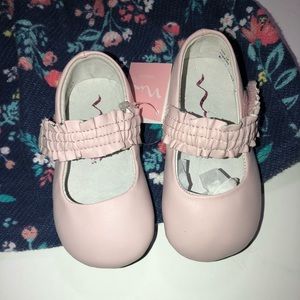 Nina Kids Baby Shoes. Size 3.